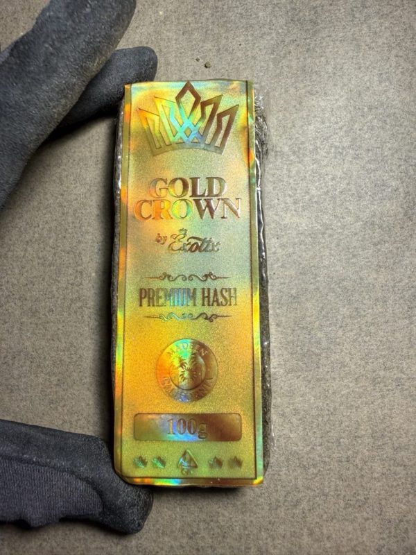 GOLD CROWN image 8